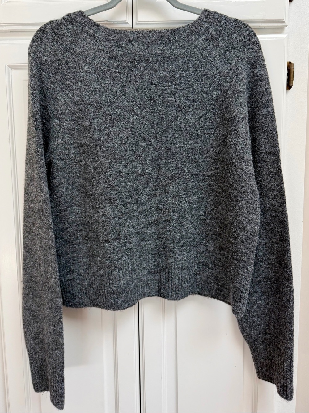 Free People School Girl V-Neck Cardigan in Charcoal Size Large - Picture 4 of 14